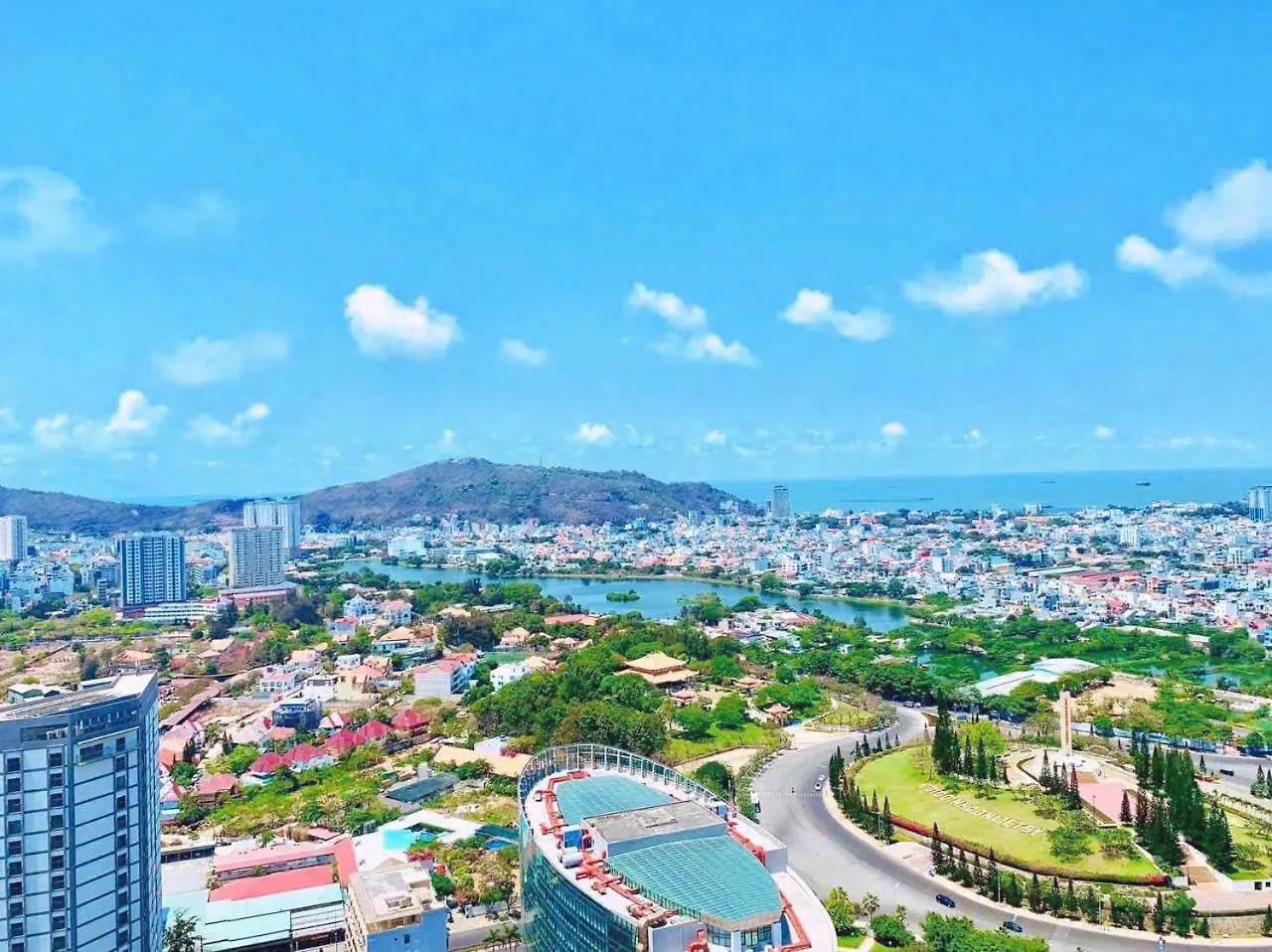 The Song Premium Apartment - Khang'S House 头顿
